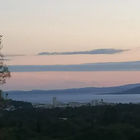 Apartment Vue Et Golfe De St Tropez Pour 6-8 Personnes *