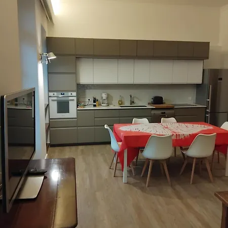 Bel Pour 6 Personnes Avec Vue Sur Le Golfe De St Tropez