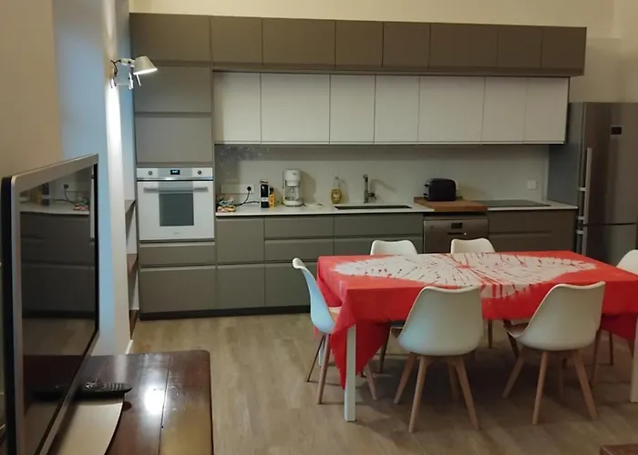 Bel Pour 6 Personnes Avec Vue Sur Le Golfe De St Tropez